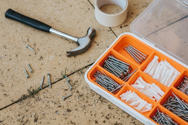 Clever strategies for seamlessly adding a laundry space to your uk kitchen